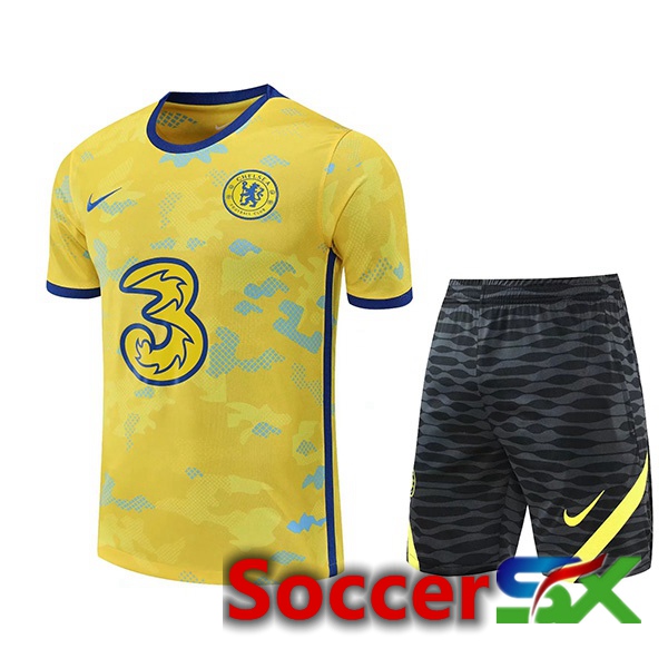 FC Chelsea Training T Shirt + Shorts Yellow 2022/2023